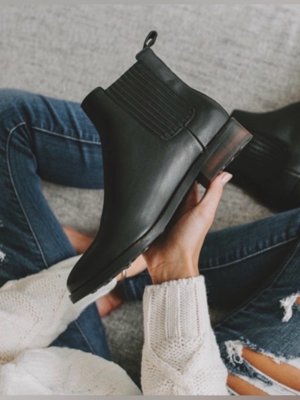 Thursday Everyday Dreamer Chelsea Boots Black Leather Size 9 Women Pull On